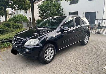 Mercedes-Benz ML 280 CDI (164.120)