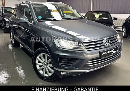 VW Touareg Volkswagen 3.0 TDI Terrain Tech 4M 8xReife AHK DAB