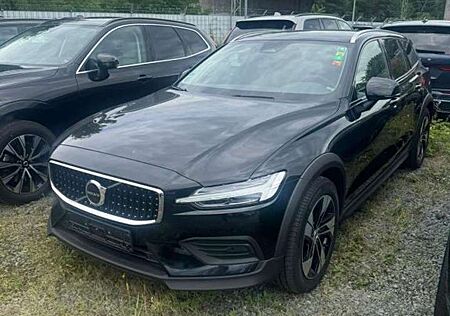 Volvo V60 CC V60 Cross Country V60 Cross Country B4 D AWD Plus|NAVI|LEDER|R-CAM