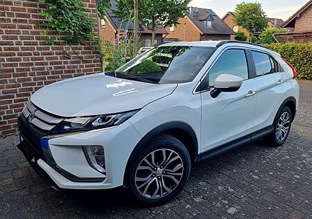 Mitsubishi Eclipse Cross Basis 2WD