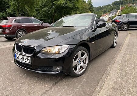 BMW 320 Ci Cabrio u-frei Scheckheft Leder Xenon Shz 2Hd