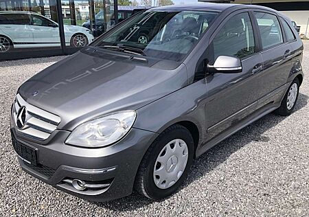 Mercedes-Benz B 170 Autotronic*Park-Assistent*Sport-Paket*2.Hand*