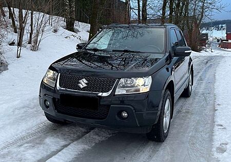 Suzuki Grand Vitara 1.9 DDiS Comfort DPF