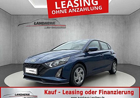 Hyundai i20 1.2 Comfort 5 J. Garantie //Navi/Kamera/PDC
