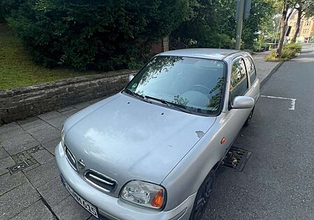 Nissan Micra 1.0