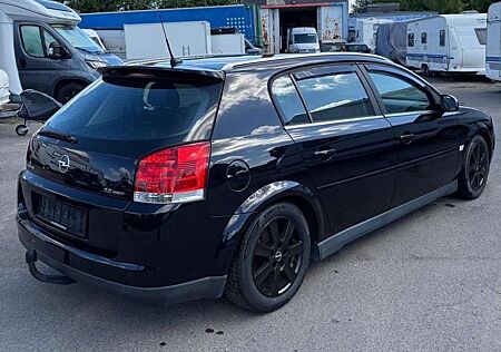 Opel Signum 2.2Sport