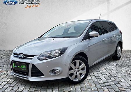 Ford Focus Turnier Titanium Navi City Stop 2xPDC SHZ