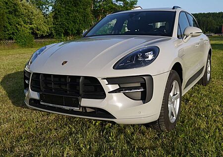 Porsche Macan *1.Hd. Beh.Umbau*nur10tkm*Kreide*Pano*LED*