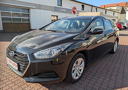 Hyundai i40 cw 1.6l blue Classic Klima 1. Hand TÜV Neu