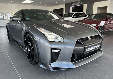 Nissan GT-R Track Edition +RÜCKFAHRK.+TITANAUSPUFF+NAVI