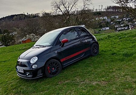 Abarth 500 595 Competizione