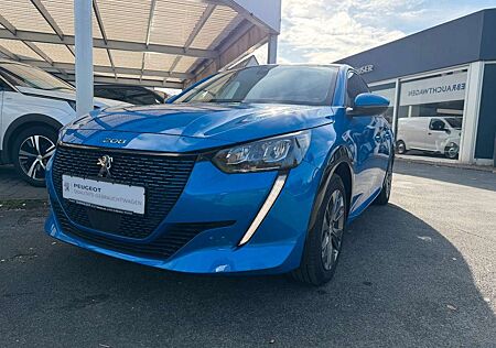 Peugeot 208 gebraucht kaufen Peugeot 208 Elektromotor 136 Allure,Kamera,Navi,Sitzhzg