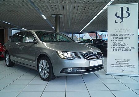 Skoda Superb Elegance 3.6LV6 4X4 BIXENON PDC 1.HND 18