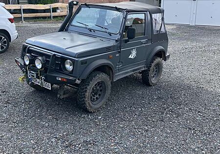 Suzuki SJ Samurai