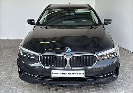 BMW 520 gebraucht kaufen BMW 520 dA Tour. LiveCock.DriveAss.ParkAss.SHZ.DAB.