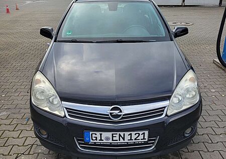 Opel Astra CATCH ME Now