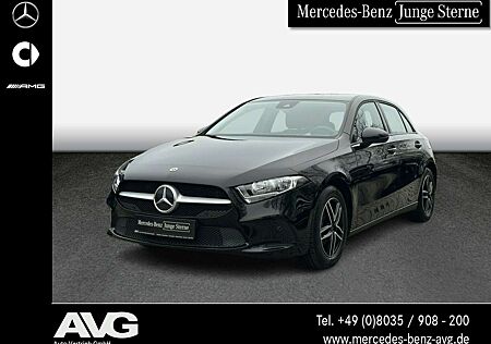 Mercedes-Benz A 180 Kompaktlimousine MBUX DAB Tempomat