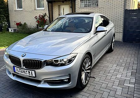 BMW 320i 320 GT Lux. Line xDrive. PANO, LEDER, ADAP TEMP