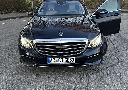 Mercedes-Benz E 220 d (213.204)