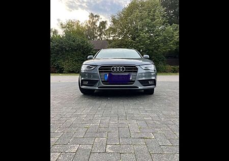 Audi A4 Avant 2.0 TDI DPF clean diesel Attraction