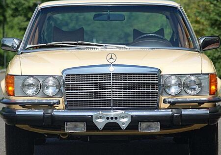 Mercedes-Benz 300 SD