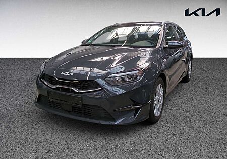 Kia XCeed Ceed SW / cee'd SW Ceed SW 1.5 T-GDI DCT Vision Komfort Plus Navi