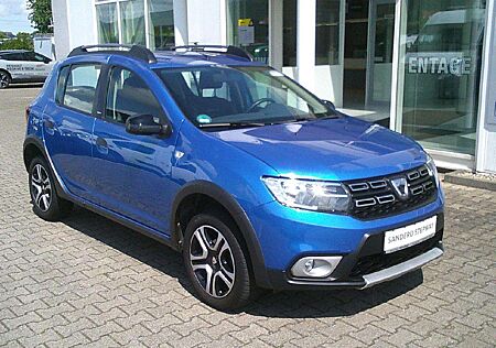 Dacia Sandero Stepway Celebration, Navi
