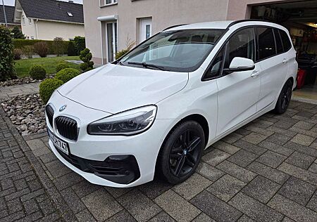 BMW 218 dx Grand Tour Advantage