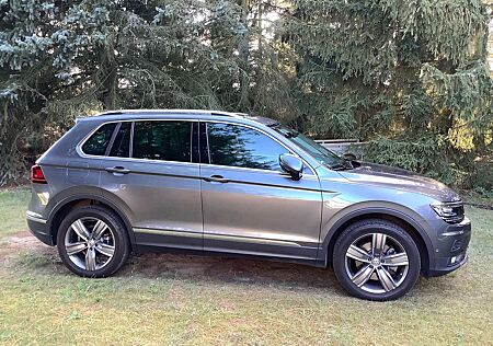 VW Tiguan Volkswagen 2.0 TDI 4Motion DSG Highline STDH NAVi PANORAMA