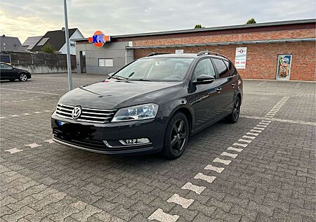 VW Passat Variant Volkswagen 2.0 Blue TDI DSG SCR Trendline