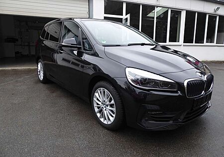 BMW 218 Advantage Autom. Scheckheft b. LED PDC Kamera