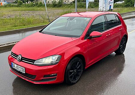 VW Golf Volkswagen 1.6 TDI 4Motion BlMtn Technology Comfortline