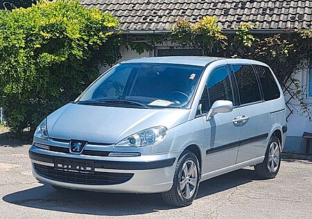 Peugeot 807 Family
