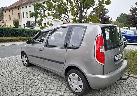 Skoda Roomster 1.4 16V Style PLUS EDITION