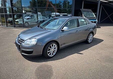 VW Jetta Volkswagen V Comfortline