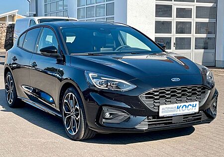 Ford Focus Lim. ST-Line X+ADAPT.LED+RFK+18'' ALU