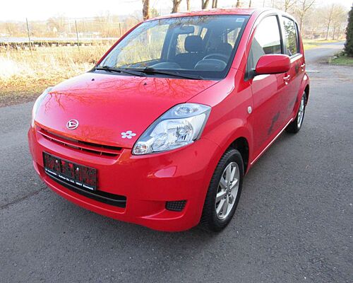 Daihatsu Sirion 1.3 4WD Automatik 1.Hand/Klima/LM/ZV