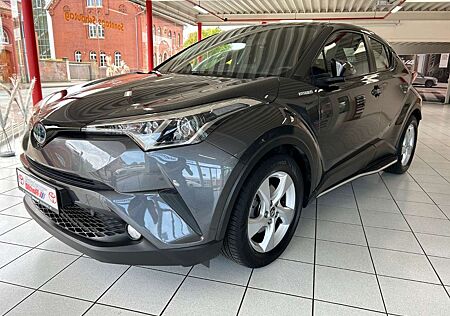 Toyota C-HR Hybrid Business Edition