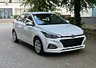 Hyundai i20 Trend/Automatik/Klima/Tüv-Neu/PDCx2/AppleCarPla