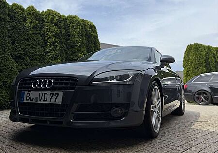 Audi TT Coupe 2.0 TFSI XENON*NAV*S-LINE*19ZOLL*