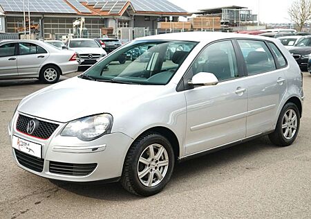 VW Polo Volkswagen 9N TÜV_8FACH_KLIMA