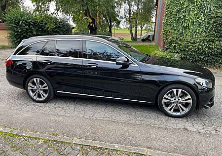 Mercedes-Benz C 300 d T 4Matic 9G-TRONIC Avantgarde
