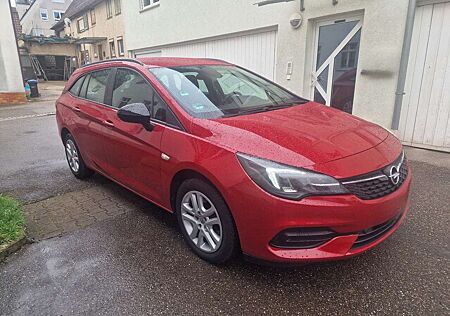 Opel Astra Sports Tourer 1.2 Turbo Edition