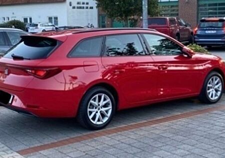 Seat Leon Sportstourer 1.0 eTSI OPF DSGStyle