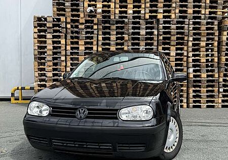 VW Golf Volkswagen