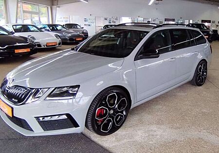 Skoda Octavia Combi RS 60 DSG *SHZ*PAN*NAV*LED*ACC*PDC