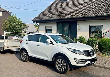 Kia Sportage 2.0 CRDi 184 4WD Automatik Spirit