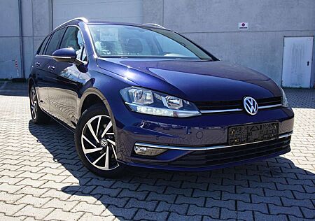 VW Golf Volkswagen 1.6TDI Variant AHK Navi PDC SHZ