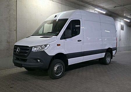 Mercedes-Benz Sprinter 516 4x4 Aut L2H2 AHK Regale