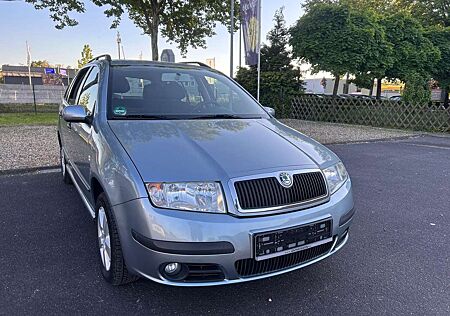 Skoda Fabia 1.4 TÜV NEU